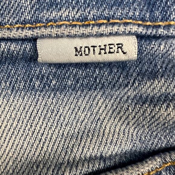 Light Blue Distressed Women's Cropped Jeans - Picture 12 of 16